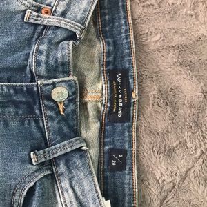 Lucky Brand Distressed jeans